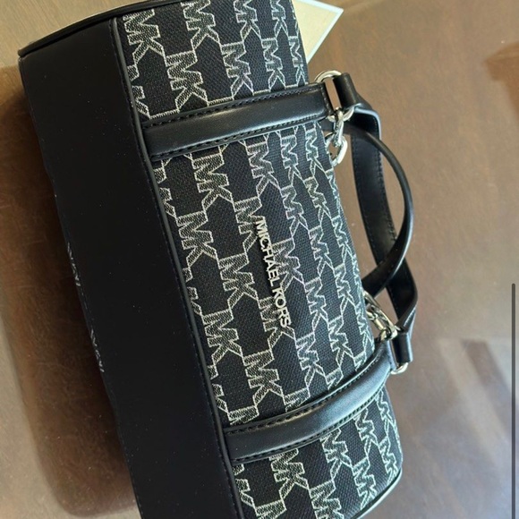 Michael Kors Zoey Barrel Crossbody - Picture 2 of 11